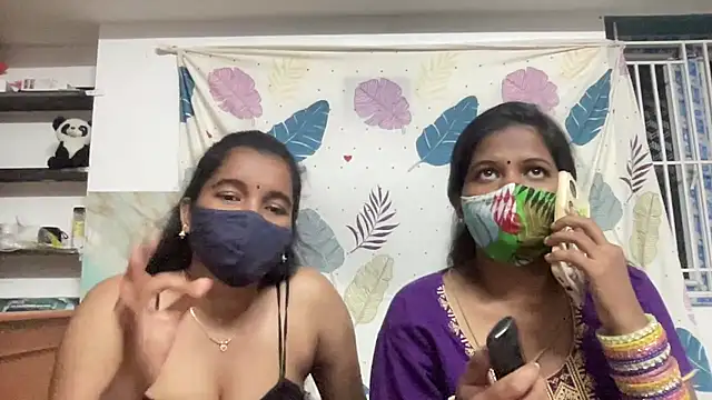 Snapshot of Tamil_Sanjana_ chatting on 07-15-26, 06:04 Tamil Sanjana online show from 07-15-26, 06:04