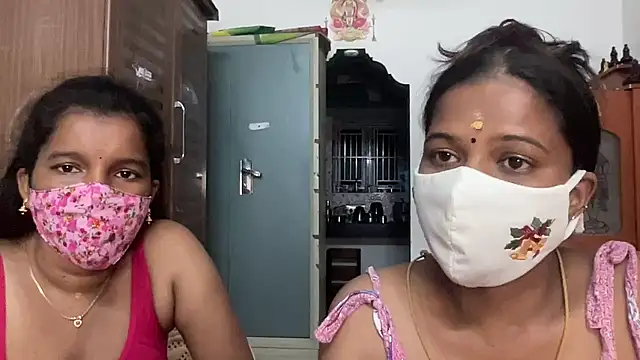 Snapshot of Tamil_Sanjana_ chatting on 06-27-26, 05:30 Tamil Sanjana online show from 06-27-26, 05:30