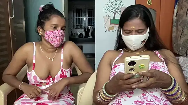 Snapshot of Tamil_Sanjana_ chatting on 06-29-26, 04:50 Tamil Sanjana online show from 06-29-26, 04:50