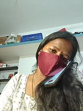 Snapshot of Tamil_Sanjana_ chatting on 06-12-26, 06:05 Tamil Sanjana online show from 06-12-26, 06:05