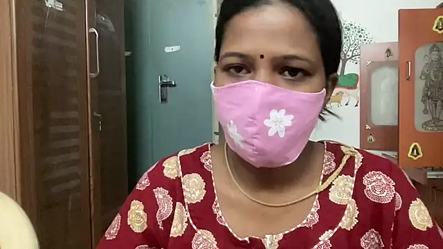 Snapshot of Tamil_Sanjana_ chatting on 07-05-26, 06:09 Tamil Sanjana online show from 07-05-26, 06:09