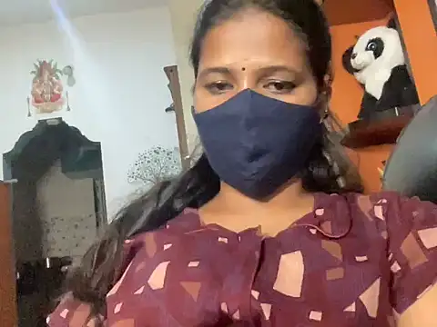 Snapshot of Tamil_Sanjana_ chatting on 09-29-25, 05:51 Tamil Sanjana  online show from 09-29-25, 05:51