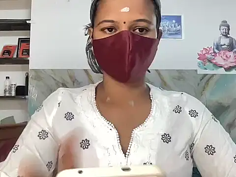Tamil Sanjana  online show from 04-13-26, 05:11
