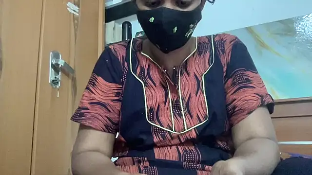 Tamil Sanjana  online show from 02-08-26, 04:54