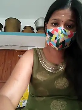 Snapshot of Tamil_Sanjana_ chatting on 03-19-25, 07:18 Tamil Sanjana  online show from 03-19-25, 07:18