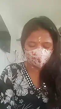 Snapshot of Tamil_Sanjana_ chatting on 02-15-25, 10:55 Tamil Sanjana  online show from 02-15-25, 10:55