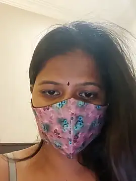 Snapshot of Tamil_Sanjana_ chatting on 03-13-25, 11:51 Tamil Sanjana  online show from 03-13-25, 11:51