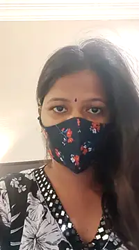 Snapshot of Tamil_Sanjana_ chatting on 03-14-25, 03:48 Tamil Sanjana  online show from 03-14-25, 03:48
