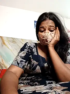 Snapshot of Tamil_Sanjana_ chatting on 10-07-25, 08:15 Tamil Sanjana  online show from 10-07-25, 08:15