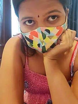 Snapshot of Tamil_Sanjana_ chatting on 03-14-25, 06:53 Tamil Sanjana  online show from 03-14-25, 06:53
