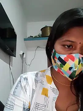 Snapshot of Tamil_Sanjana_ chatting on 02-11-25, 04:02 Tamil Sanjana  online show from 02-11-25, 04:02
