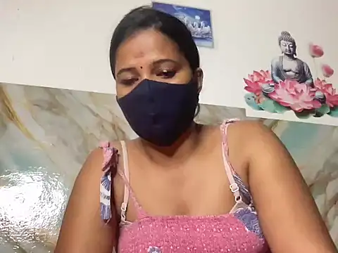 Snapshot of Tamil_Sanjana_ chatting on 09-20-25, 12:32 Tamil Sanjana  online show from 09-20-25, 12:32