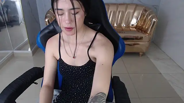 honey torres sub online show from 10-22-25, 01:21