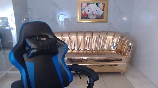 honey torres sub online show from 12-17-25, 02:22