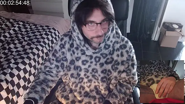 Chuck-FR online show from 04-17-26, 08:06