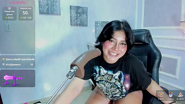 Snapshot of Lily_Martinez chatting on 09-12-25, 11:10 Lily Martinez online show from 09-12-25, 11:10