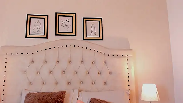 ashly  ms online show from 10-04-25, 06:31