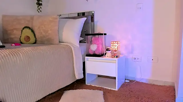 Alissonroses online show from 10-31-25, 11:55