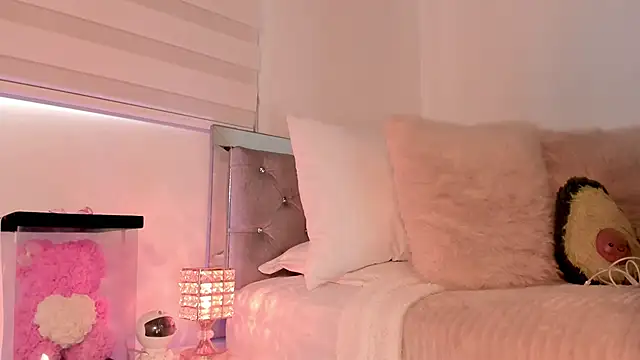 Alissonroses online show from 03-06-26, 07:42