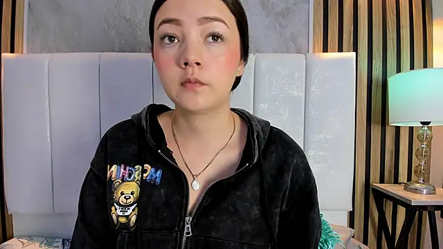 Samantha Good online show from 12-17-25, 12:32