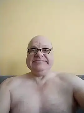 Snapshot of jk6t chatting on 04-22-26, 10:22 jk6t online show from 04-22-26, 10:22