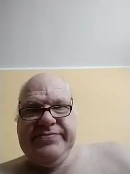 Snapshot of jk6t chatting on 01-10-26, 12:22 jk6t online show from 01-10-26, 12:22