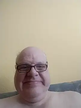 Snapshot of jk6t chatting on 06-01-26, 10:48 jk6t online show from 06-01-26, 10:48
