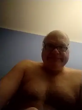 Snapshot of jk6t chatting on 01-11-26, 12:50 jk6t online show from 01-11-26, 12:50