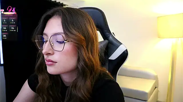 Daisha Riley online show from 10-10-25, 08:31