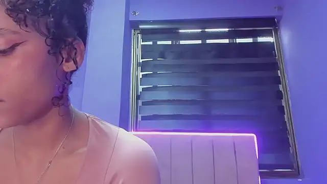 CintiaWalker online show from 02-16-26, 12:48