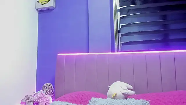 CintiaWalker online show from 03-14-26, 12:55