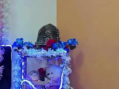 CintiaWalker online show from 11-08-25, 12:20