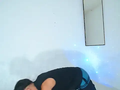 Andres Santos777 online show from 03-24-26, 04:07