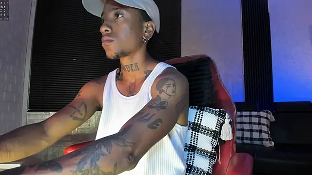 JhonyMiller  online show from 02-13-26, 11:49