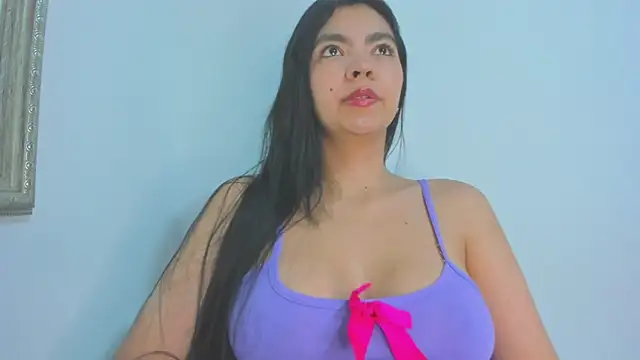 Snapshot of nathyy_garcia chatting on 11-09-25, 04:49 nathyy garcia online show from 11-09-25, 04:49