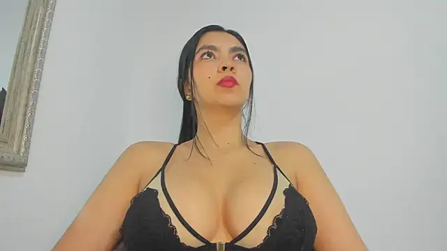 Snapshot of nathyy_garcia chatting on 11-12-25, 04:05 nathyy garcia online show from 11-12-25, 04:05