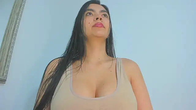 Snapshot of nathyy_garcia chatting on 11-23-25, 04:44 nathyy garcia online show from 11-23-25, 04:44