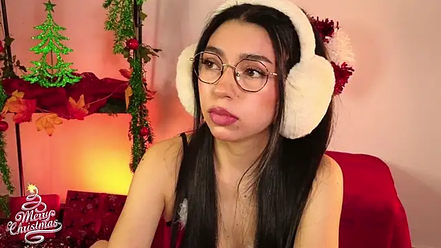 Snapshot of Sweet_Nyx chatting on 12-15-25, 05:52 Sweet Nyx online show from 12-15-25, 05:52