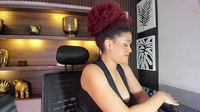 loladupont online show from 05-25-26, 03:06
