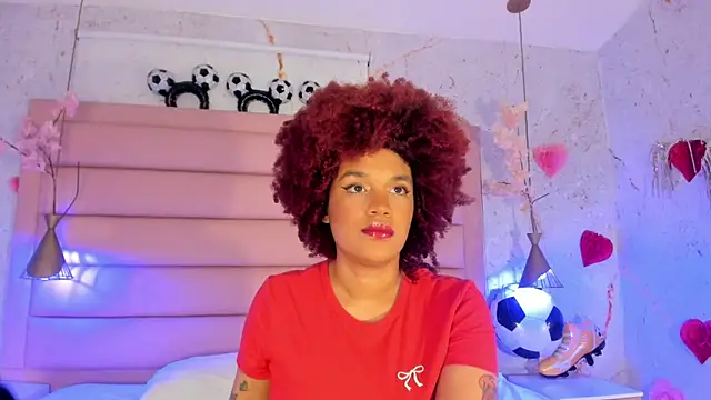 Snapshot of loladupont chatting on 06-22-26, 03:12 loladupont online show from 06-22-26, 03:12