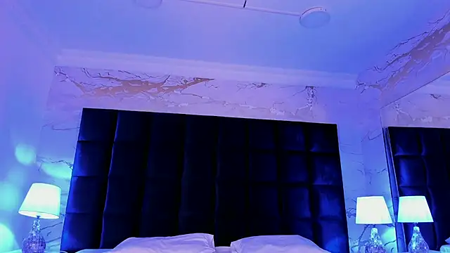 Snapshot of loladupont chatting on 03-04-26, 03:03 loladupont online show from 03-04-26, 03:03