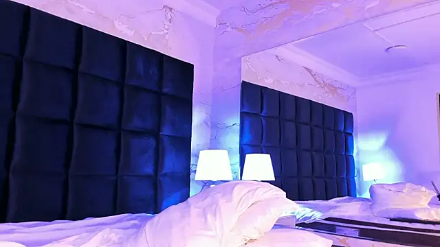 Snapshot of loladupont chatting on 03-02-26, 07:15 loladupont online show from 03-02-26, 07:15