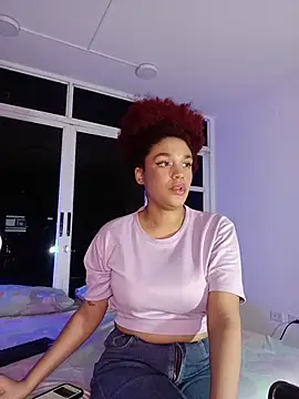 Snapshot of loladupont chatting on 04-02-26, 03:02 loladupont online show from 04-02-26, 03:02