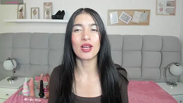 Chlooe Zoe online show from 04-19-26, 03:29