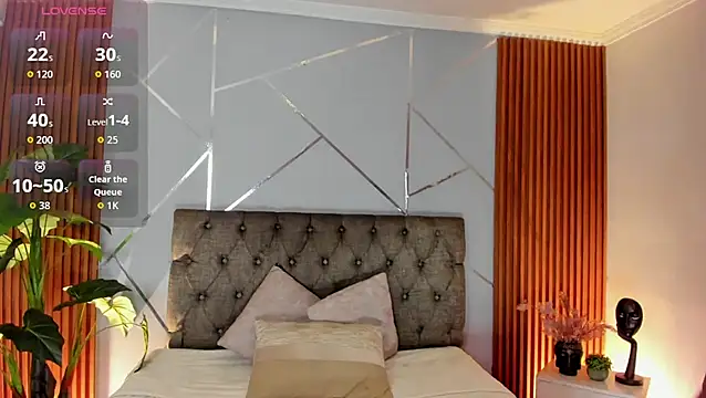 charlottee white online show from 11-27-25, 08:42