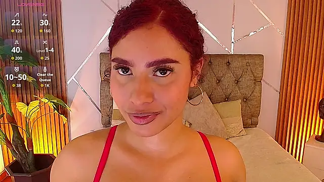 charlottee white online show from 03-13-26, 08:25