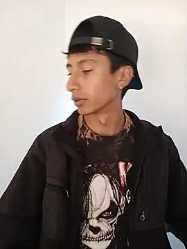 codysmith online show from 10-21-25, 01:10