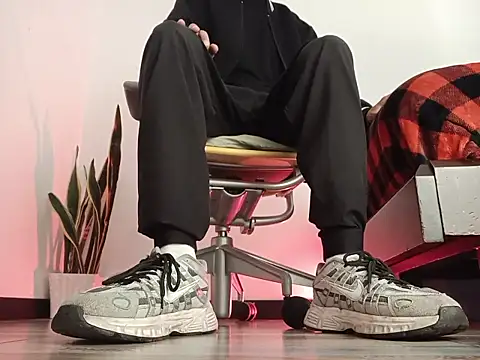 codysmith online show from 10-20-25, 01:11