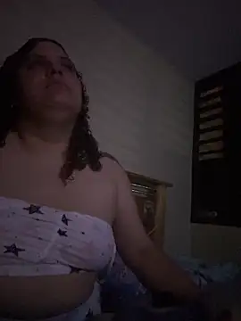 Snapshot of kittypolly chatting on 09-20-25, 12:48 kittypolly online show from 09-20-25, 12:48