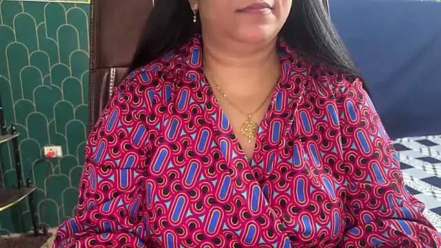 FlatVincy4 online show from 07-16-26, 03:42